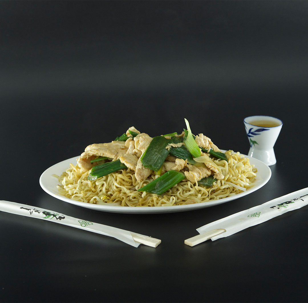 Chaumin Con Pollo