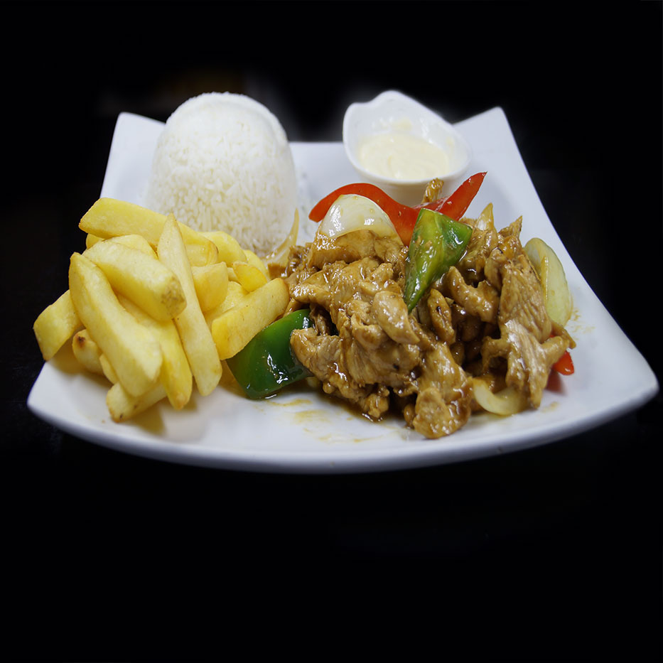 Pollo Salteado